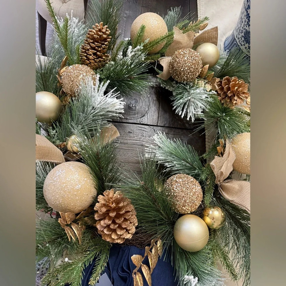 Other - Christmas wreath neutrals burlap 26 inches
